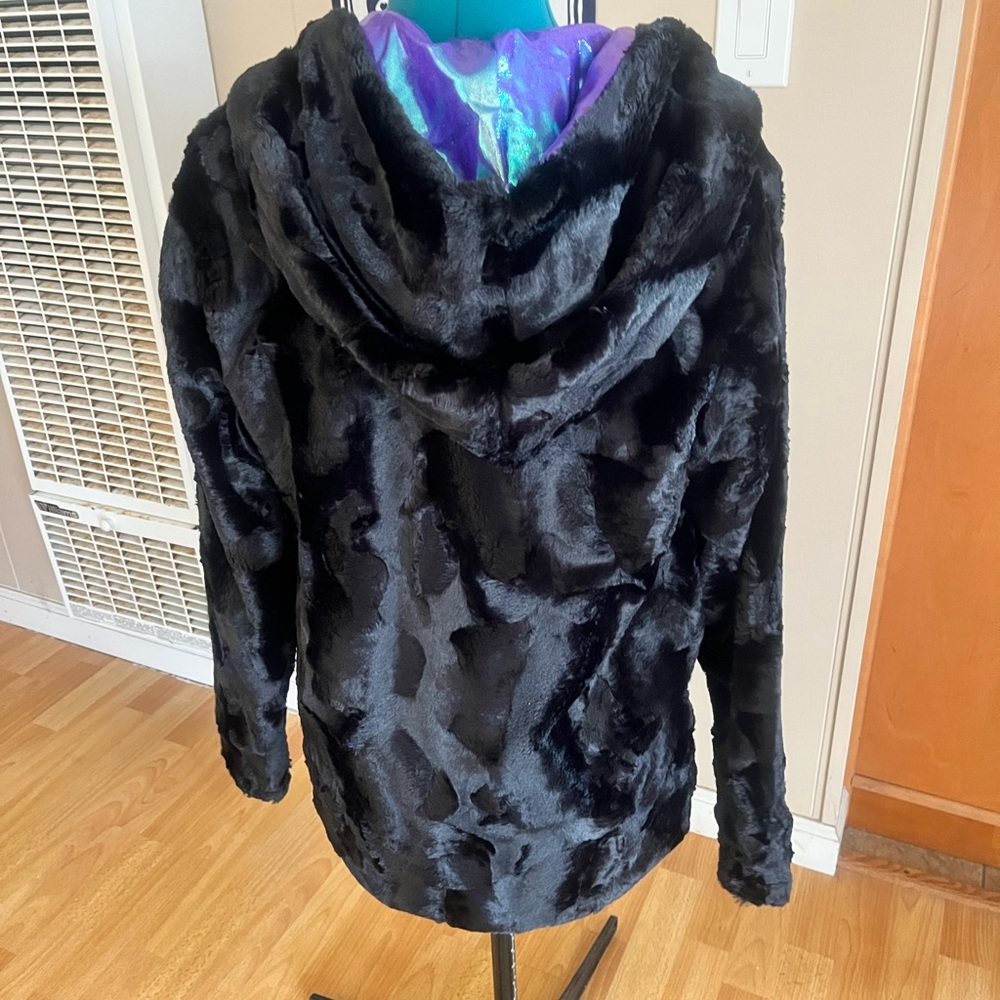 Reversible Iridescent Jacket - Picture 4 of 8